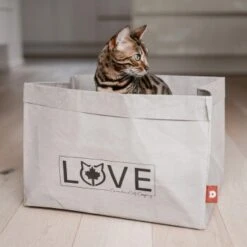 Canadian Cat Company Katzenbett Winnipeg -Tierbedarf Geschäft ea2a92543660a6fabd2208bab8b82f203858e92f 1360995 de DE 358e0d9c2a85d0e9a3d95742e7fcf6e39ccfc95dtlCYtr